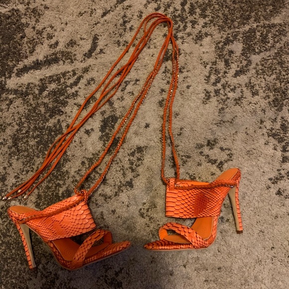 Azalea Wang Heels size 8 - Picture 7 of 8